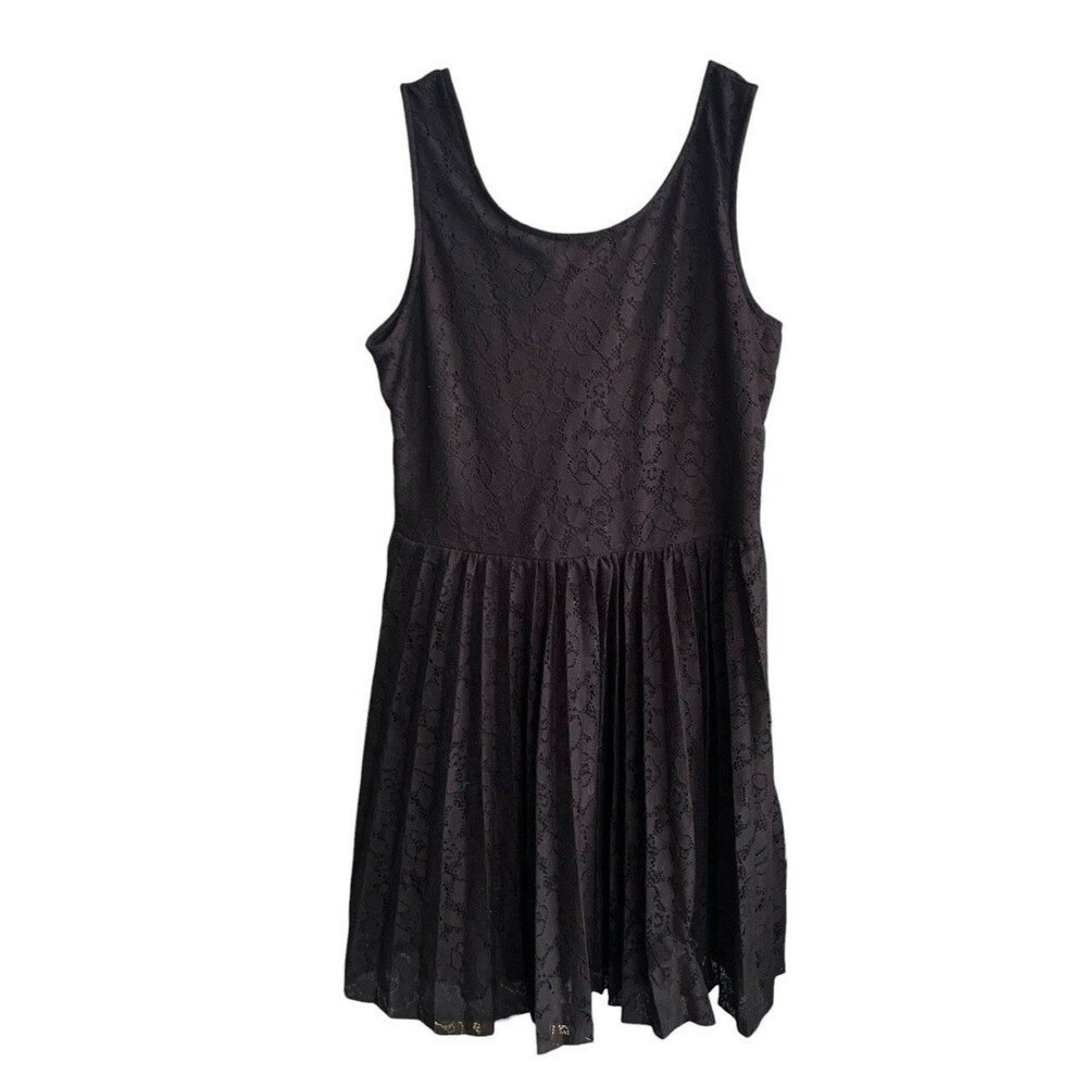 Women Black Lace Overlay Dress Sleeveless Pleated Lined Fit Flare USA Size Large